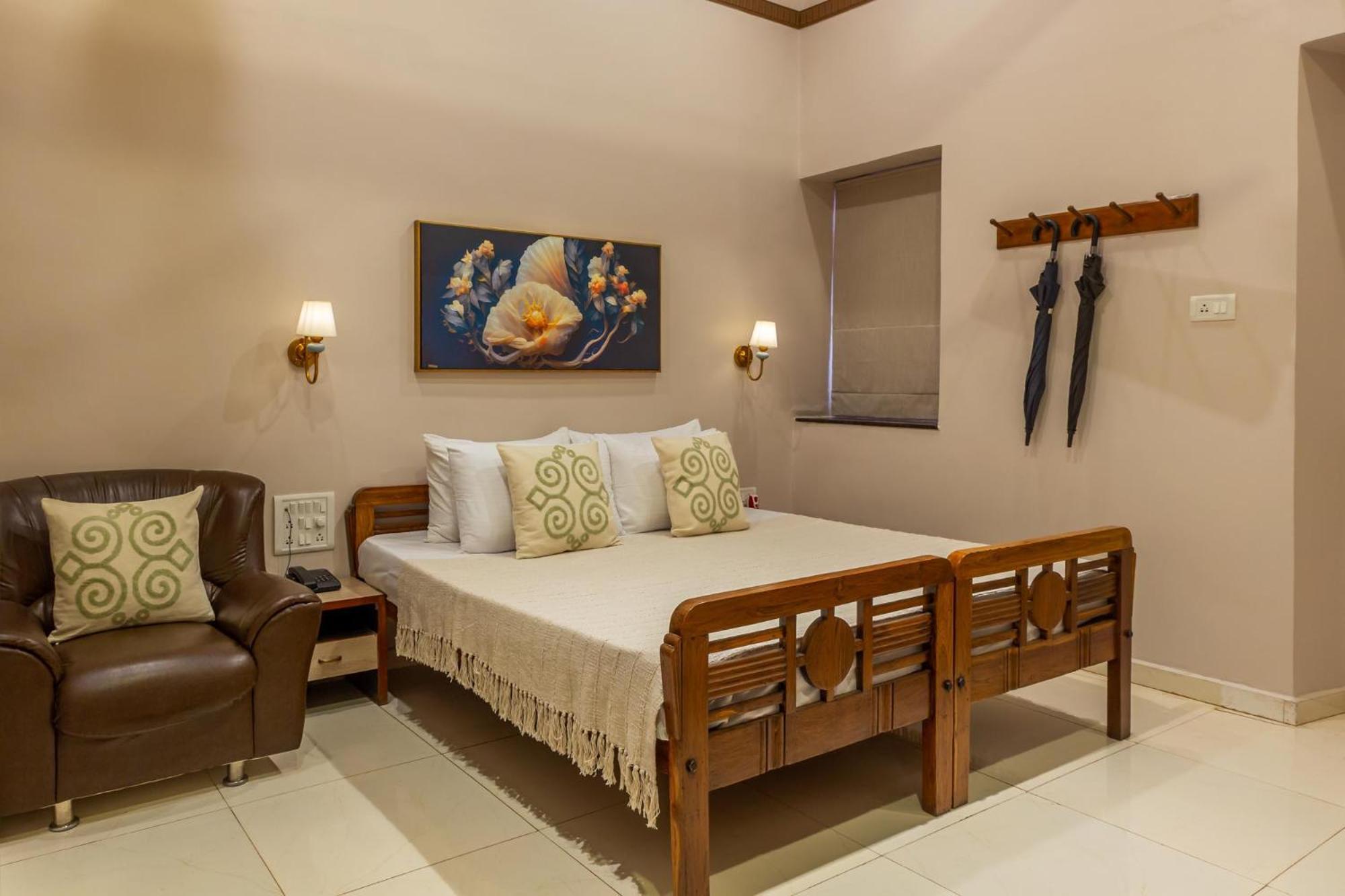 Il Palazzo Villas Панчгани Экстерьер фото
